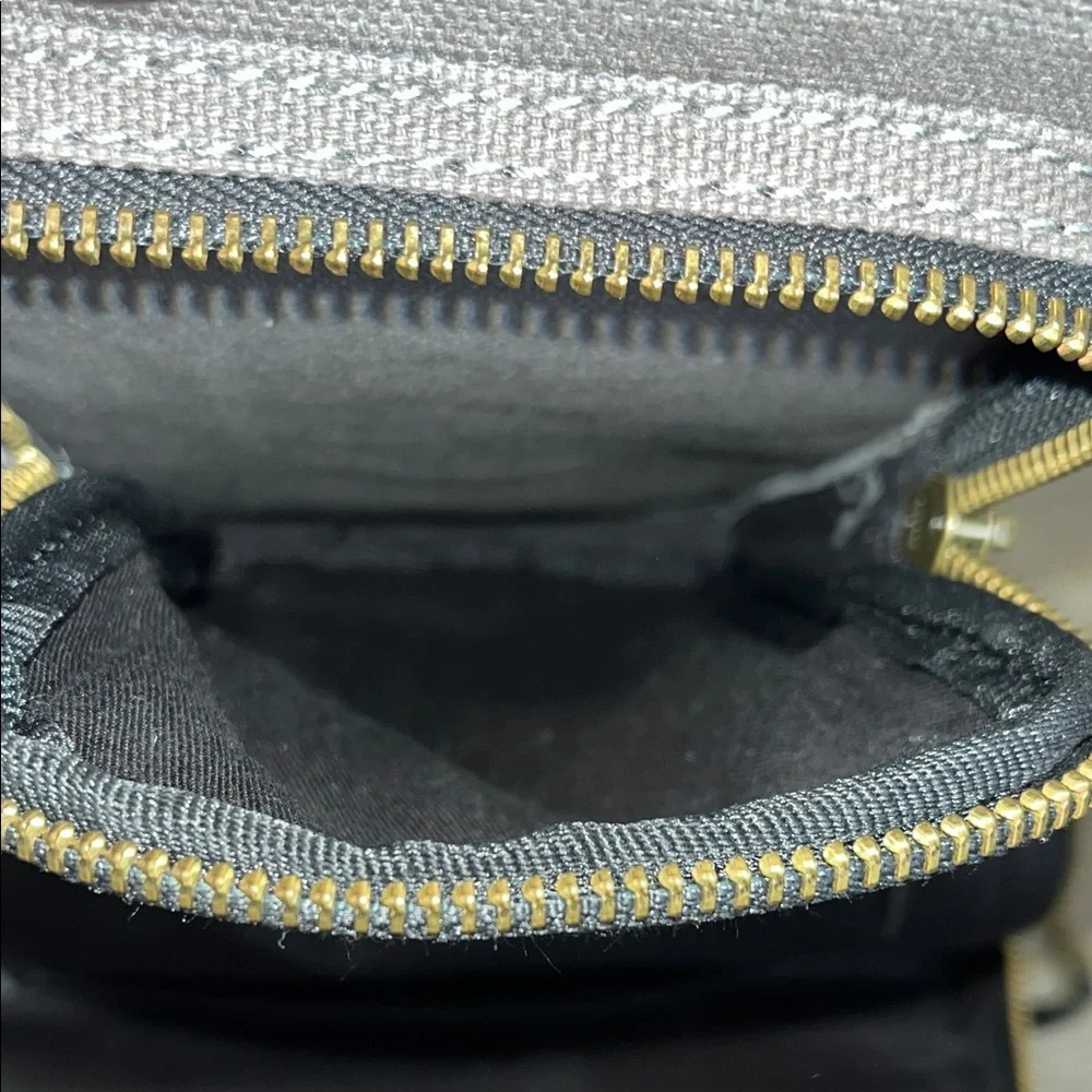 Will Leathergoods Commuter Sling Pack - Picture 15 of 16